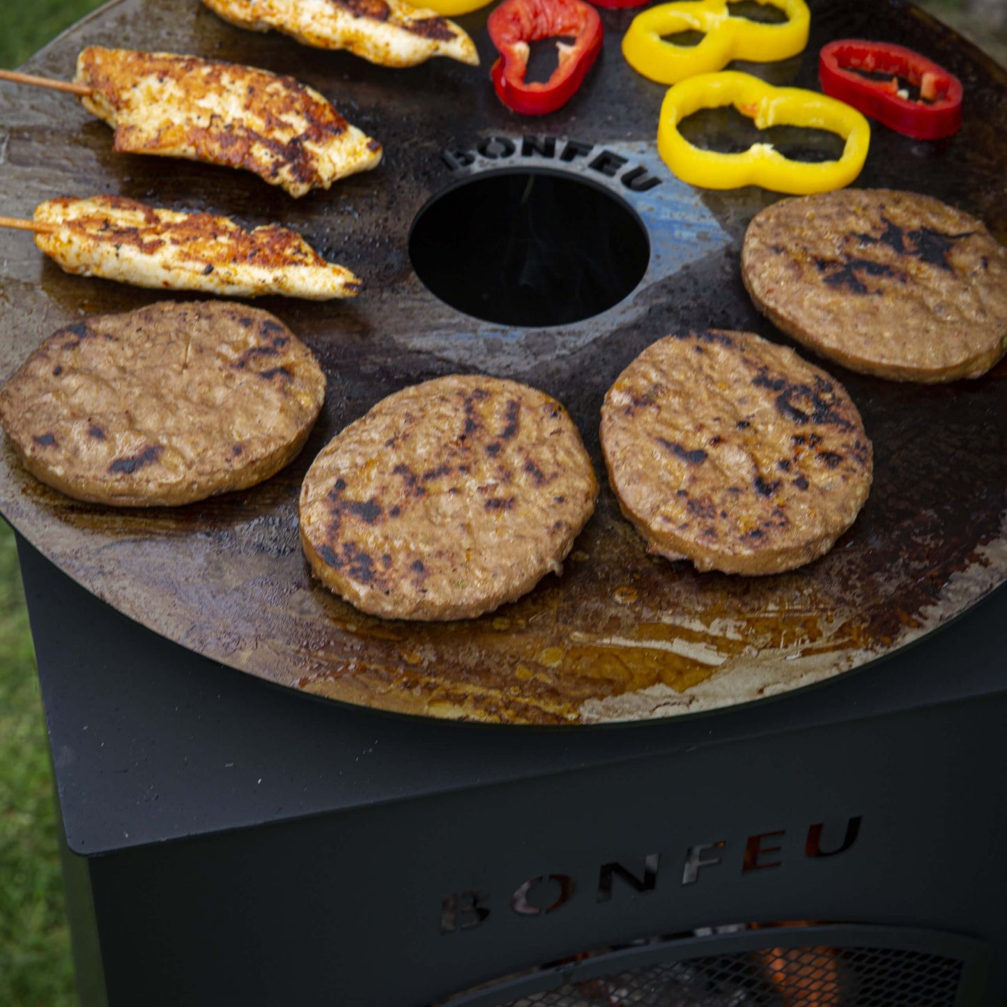 BonCarré, Outdoor Fireplace