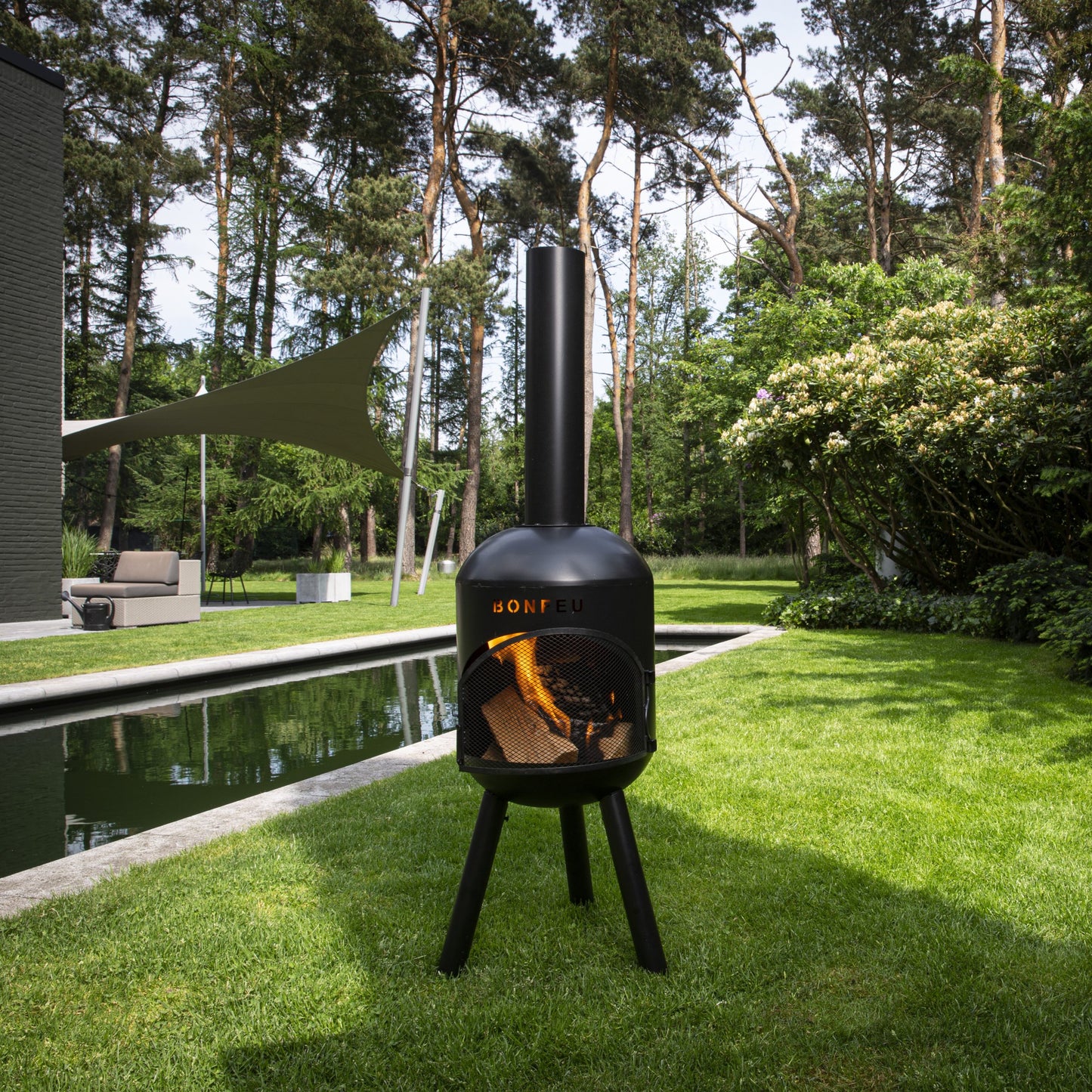 BonSolo, Outdoor Fireplace