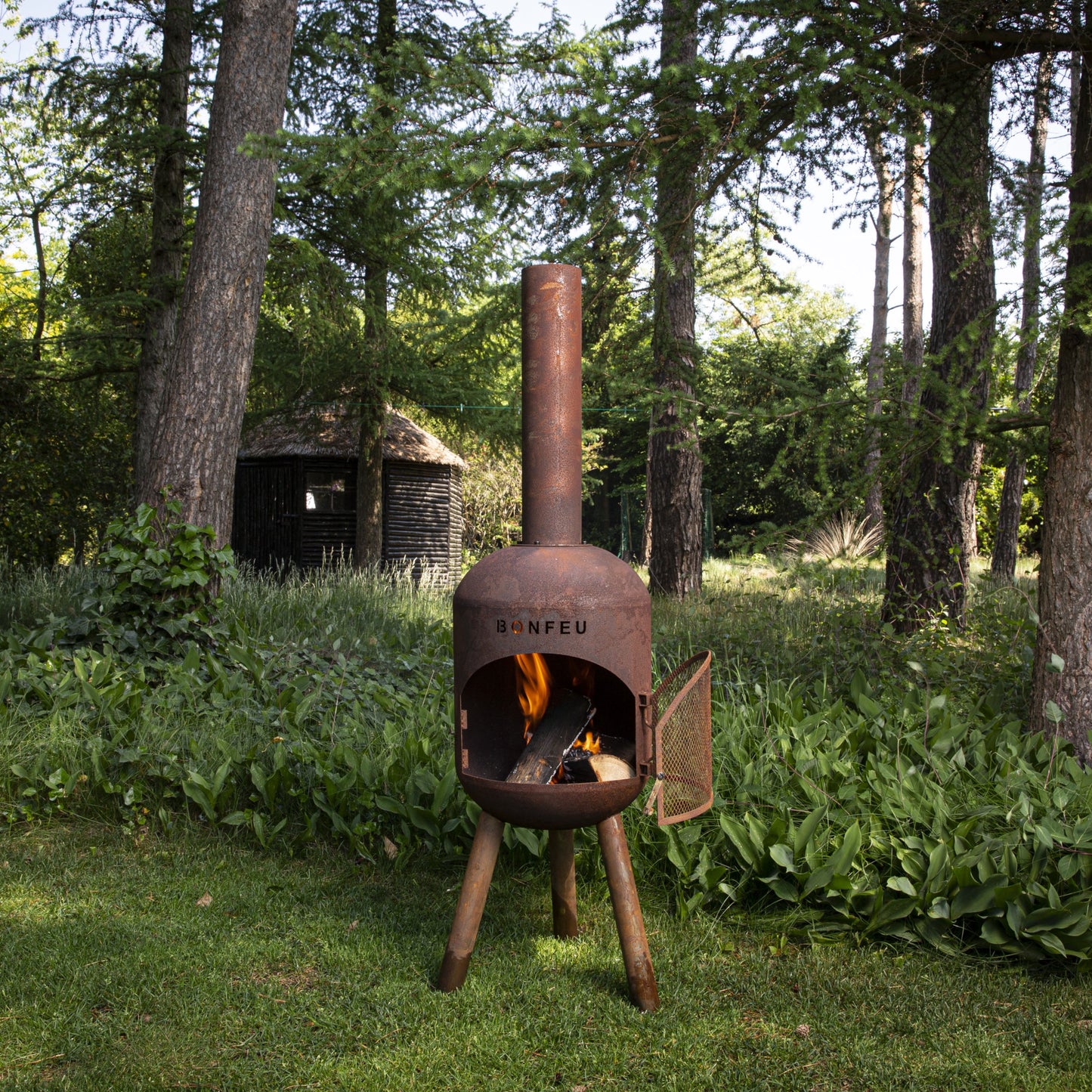 BonSolo, Outdoor Fireplace