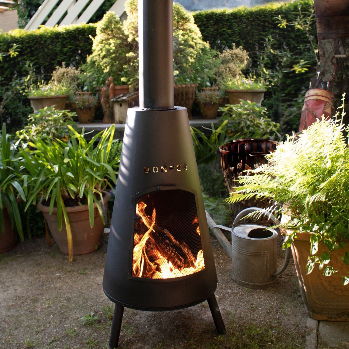 BonPyra, Outdoor Fireplace