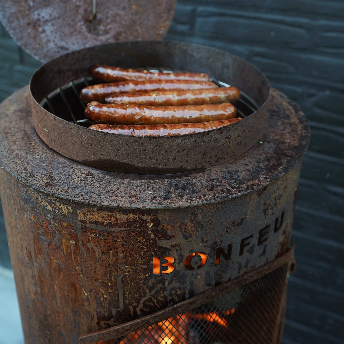 BonTino, Outdoor Fireplace